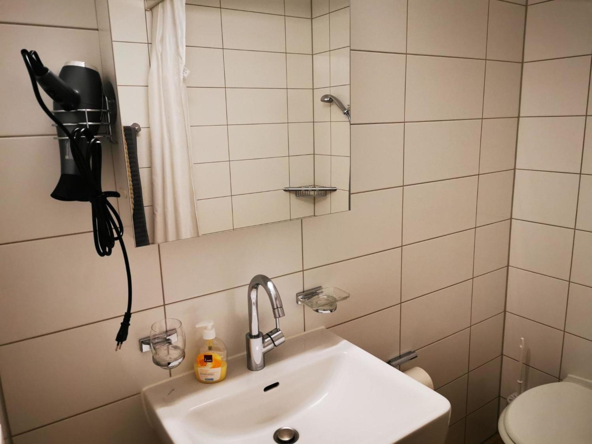 Apartment B&B Am Berntor By Interhome Тун Экстерьер фото